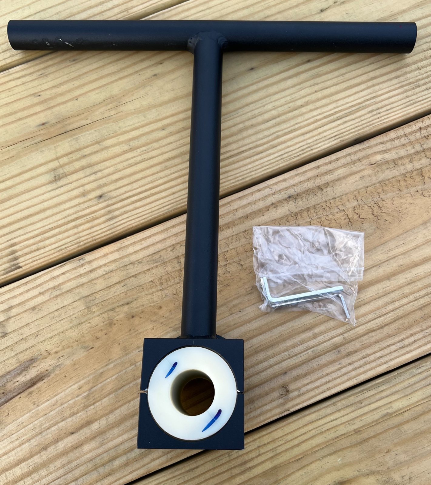 Trolling motor mount